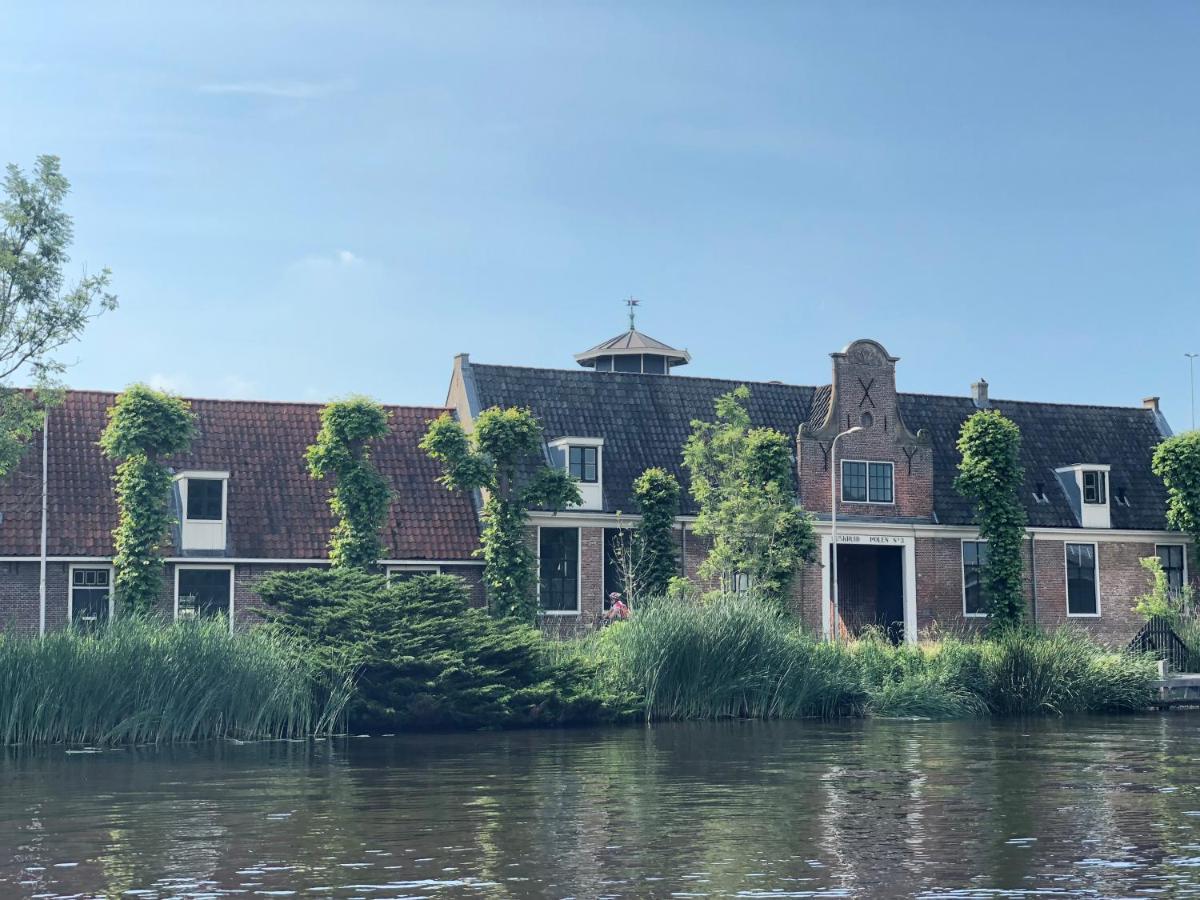 Huisjes Aan De Amstel - Your Home Away From Home Amstelveen Kültér fotó